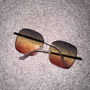 Sunglasses rainbow colored fashion 🌞 👓